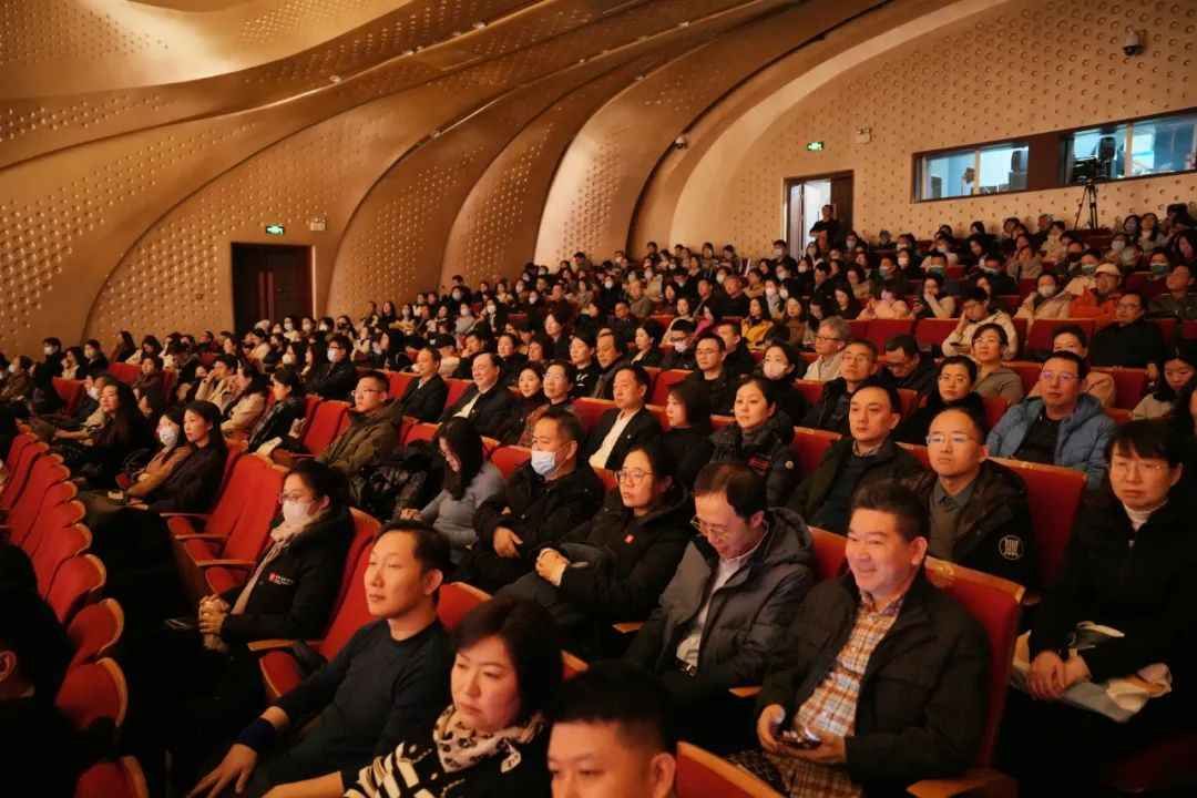 640.jpg 图片